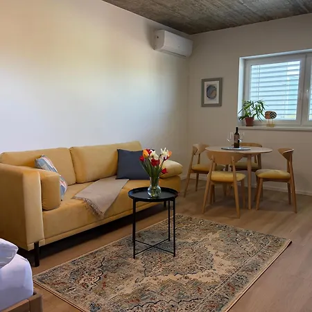 U Zvonice Apartmán *